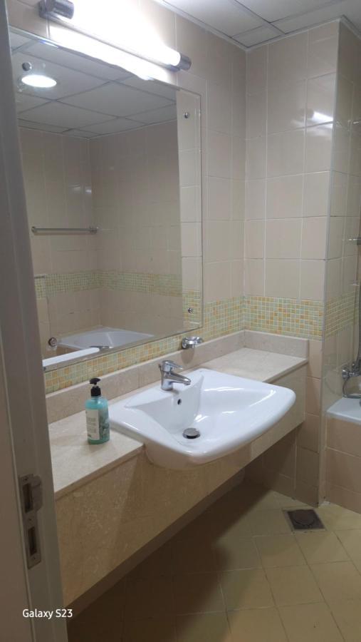 Apartment Dream House Sharing-4 Single Beds 226-4 Dubai